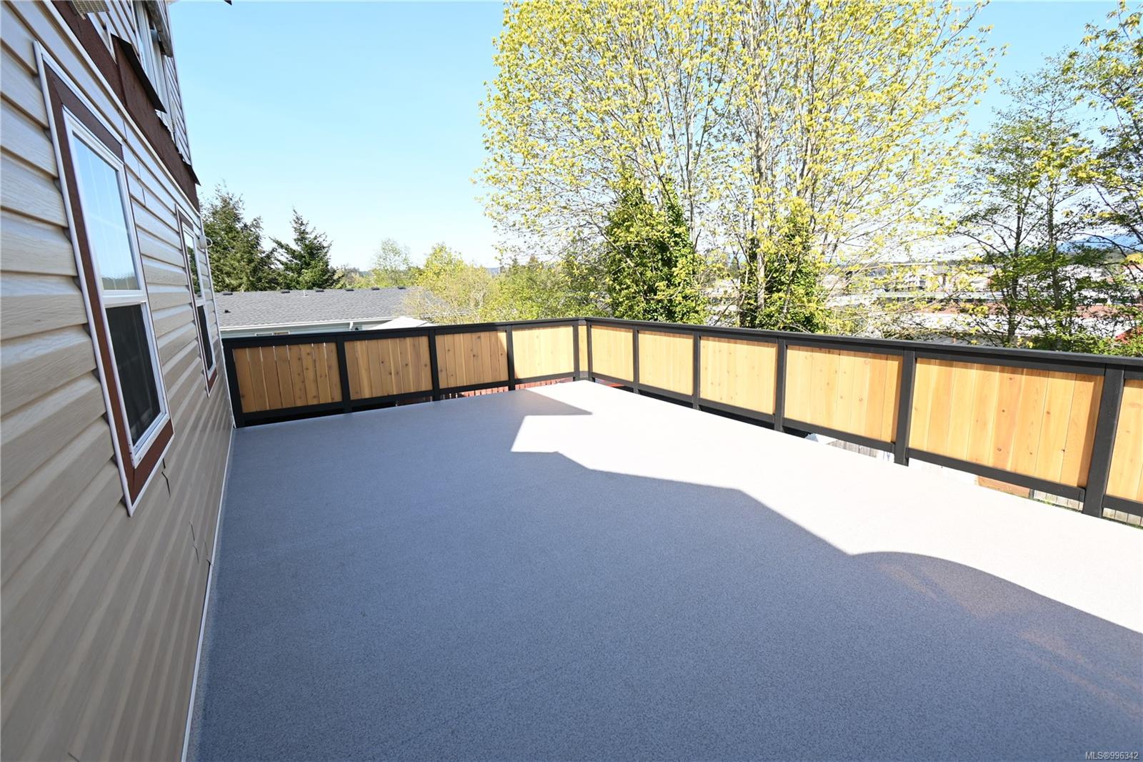 $799,000 - 820 10th Ave<br>British Columbia, V9W 3C4