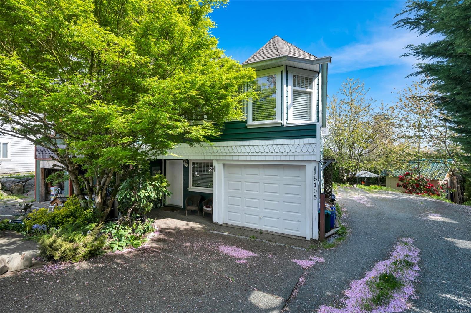 $639,999 - 6105 Westridge Rd<br>British Columbia, V9L 5K7