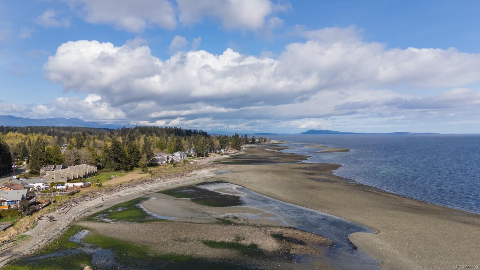 $469,000 - 3295 Island Hwy<br>British Columbia, V9K 2C6