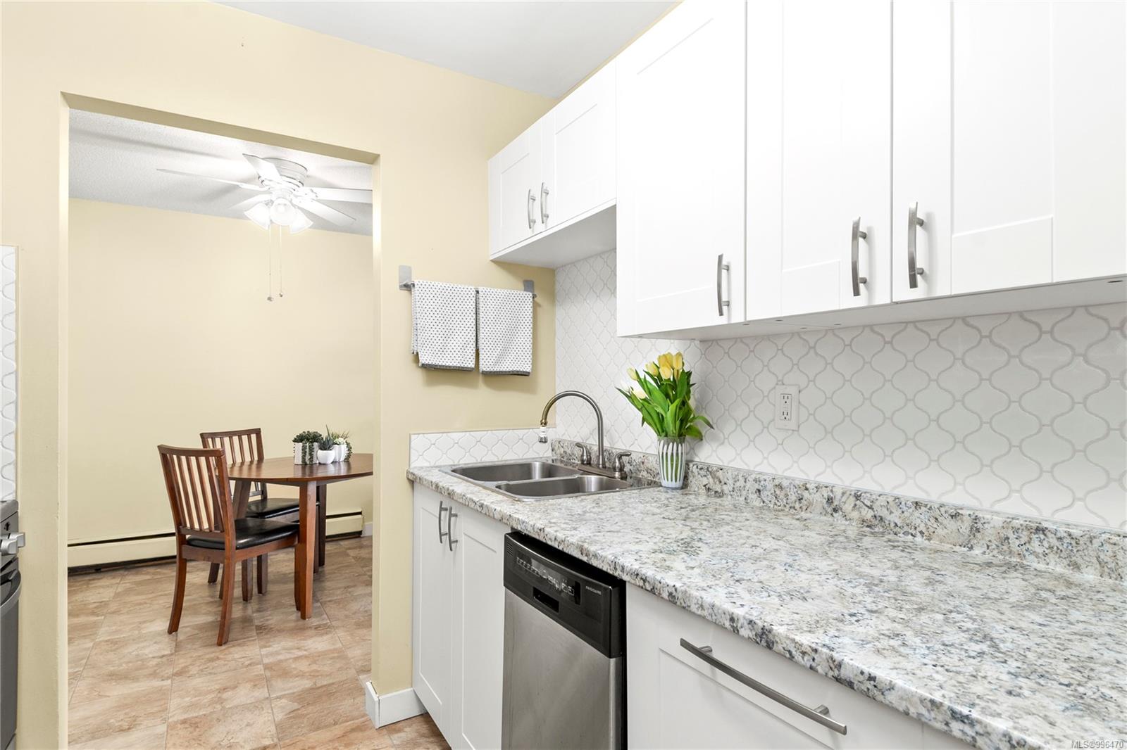 $228,000 - 377 Dogwood St<br>British Columbia, V9W 2Y1