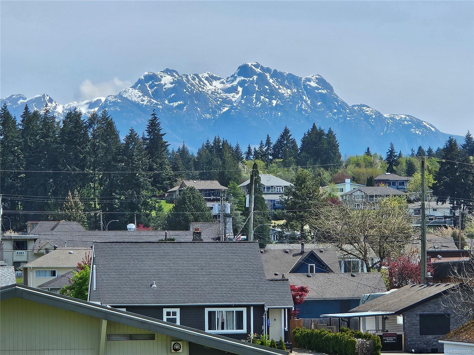 $269,000 - 3855 11th Ave<br>Port Alberni, British Columbia, V9Y 4Z2
