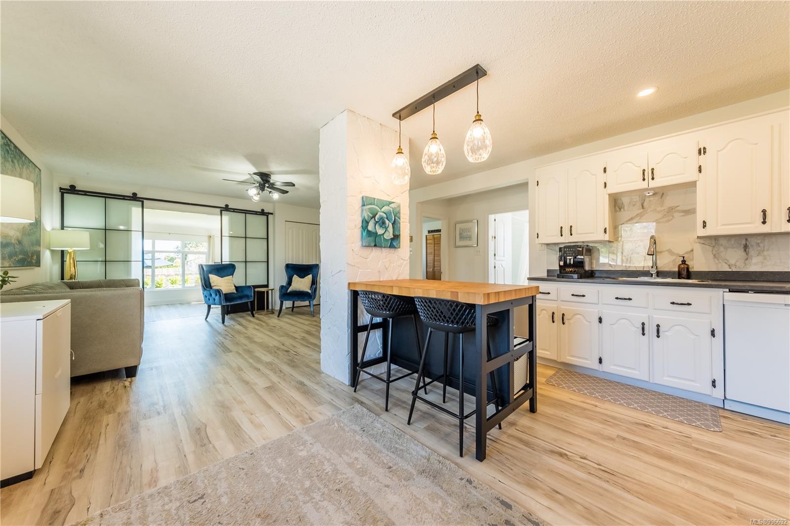 $679,900 - 487 Pym St<br>British Columbia, V9P 1B9