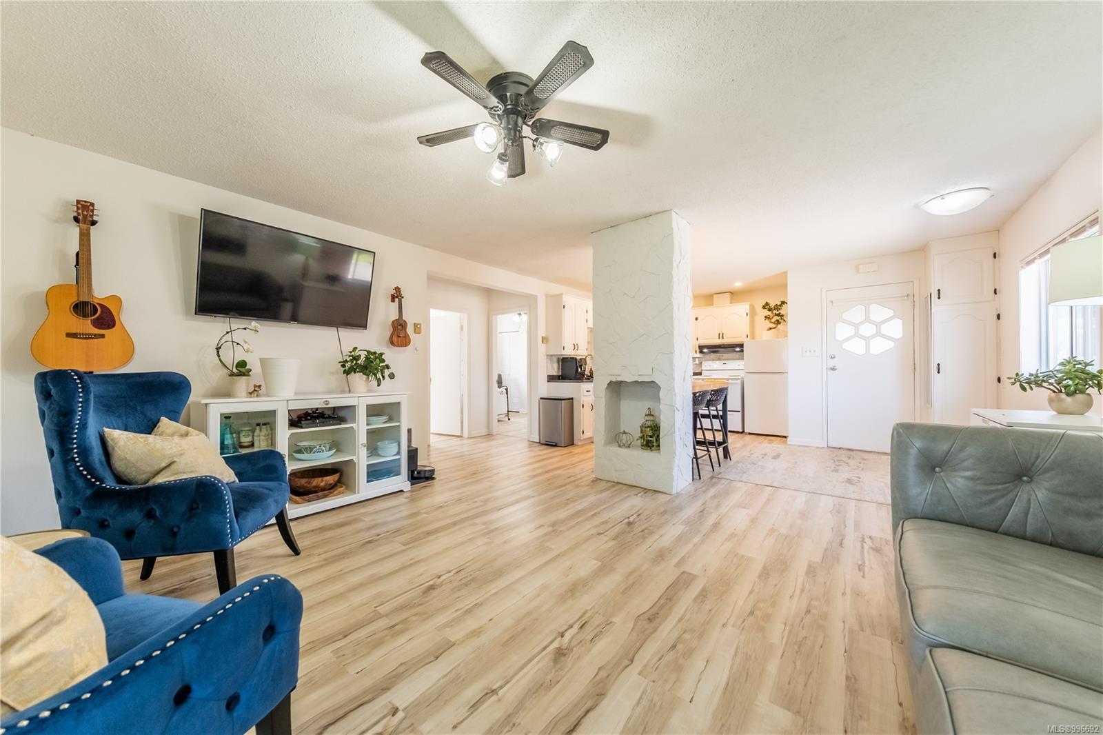 $679,900 - 487 Pym St<br>British Columbia, V9P 1B9