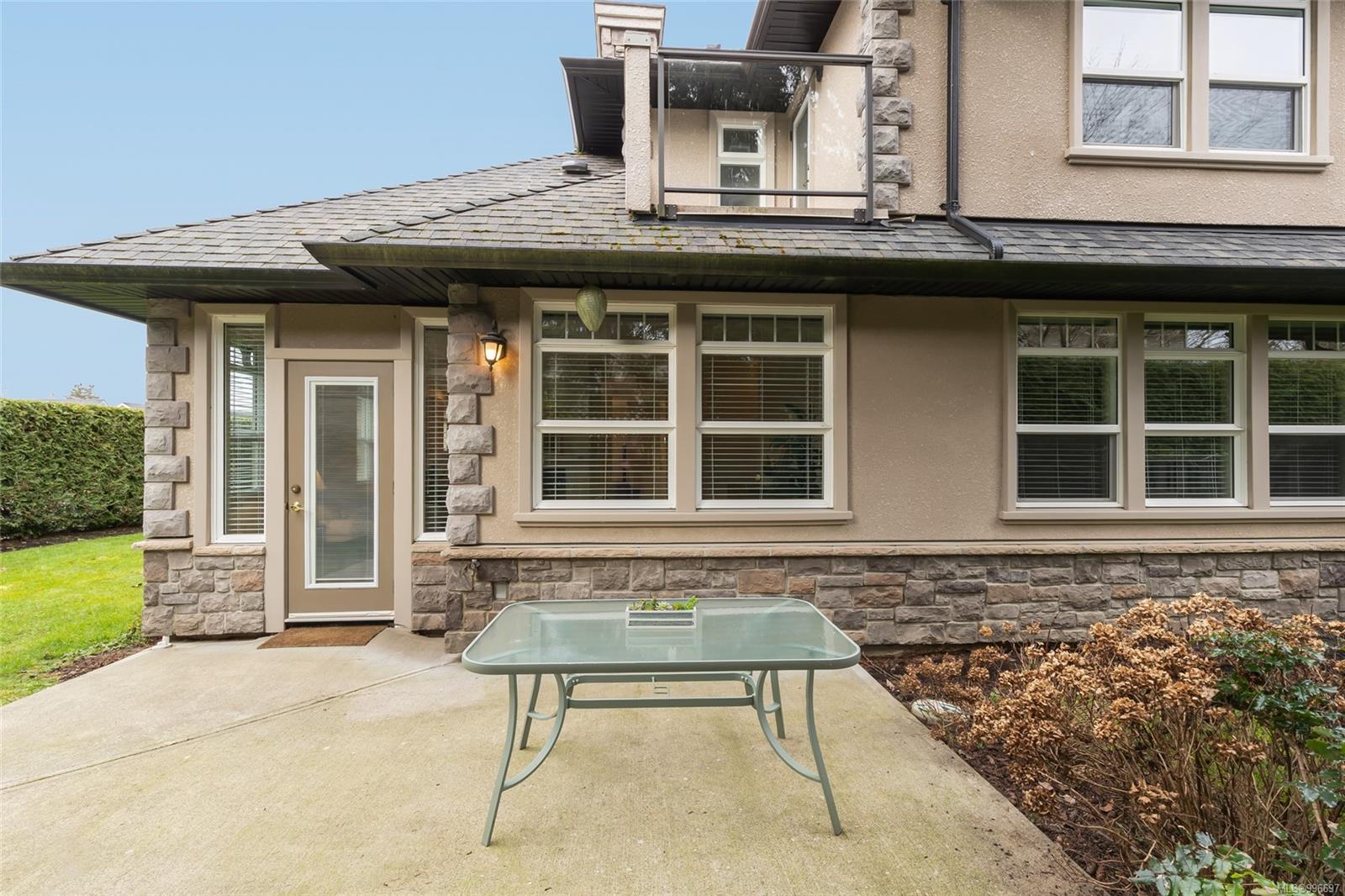 $749,900 - 399 Wembley Rd<br>British Columbia, V9P 2E9