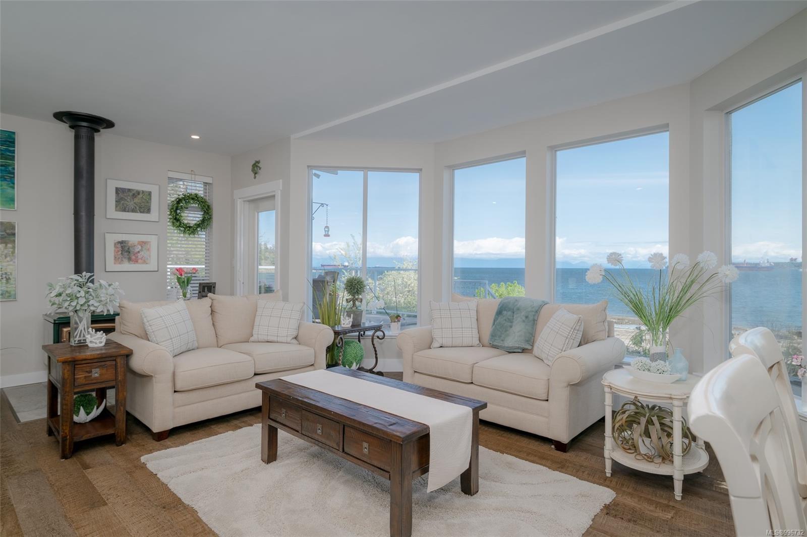 $1,600,000 - 192 Captain Morgans Blvd<br>British Columbia, V9R 6R1