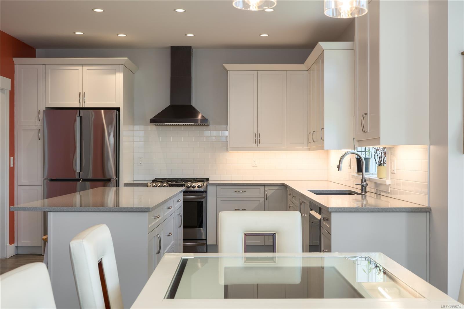 $1,019,000 - 3793 Marjorie Way<br>British Columbia, V9T 0K3