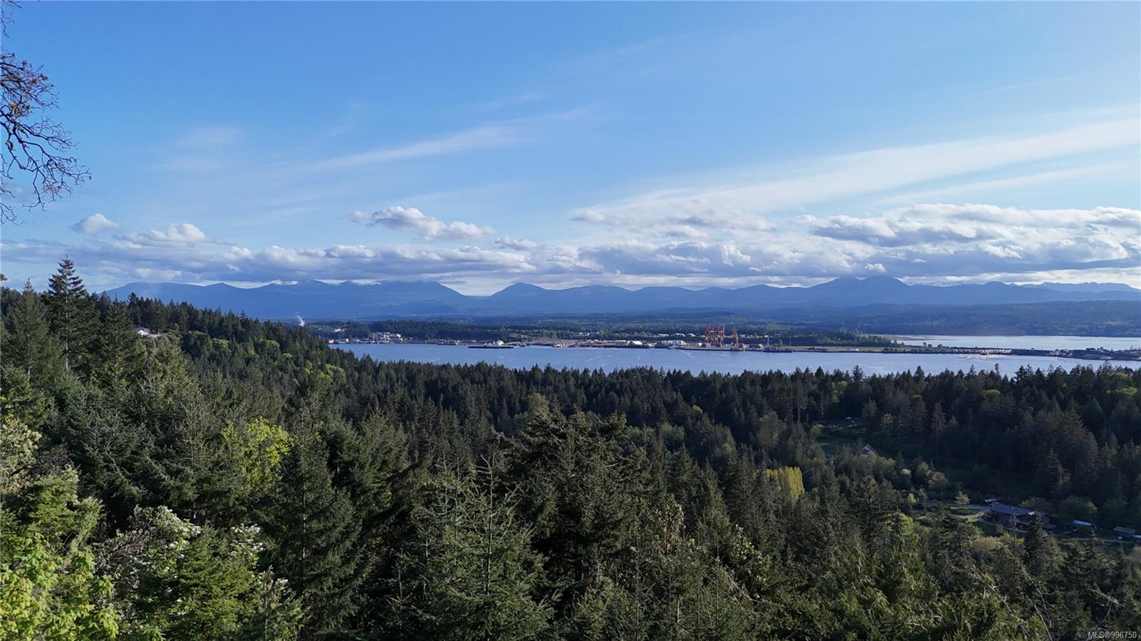 $649,000 - 955 Pat Burns Ave<br>British Columbia, V0R 1X2