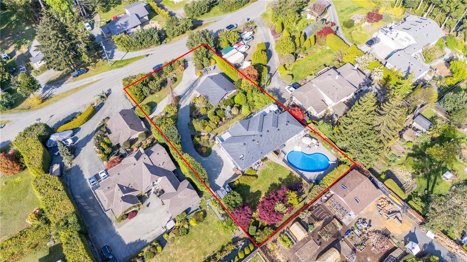 $1,828,000 - 8077 Northwind Dr<br>British Columbia, V0R 2H0