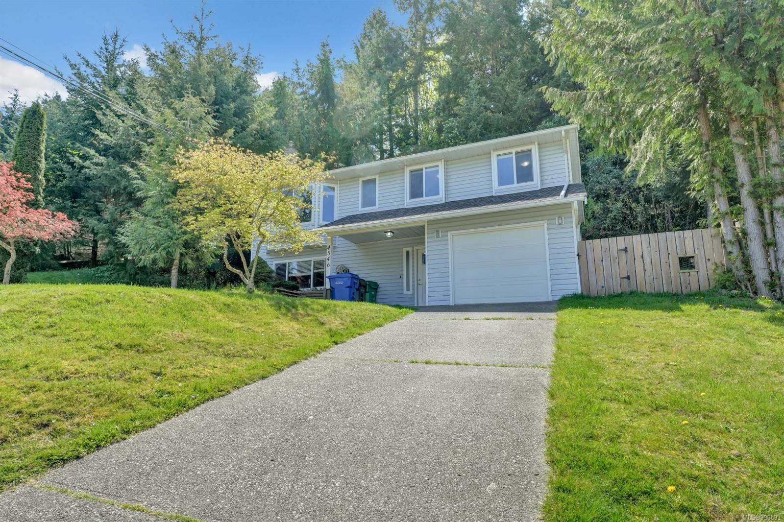 4546 Woodwinds Cres, Na Uplands real estate property for sale in Nanaimo British Columbia, V9T 5K2