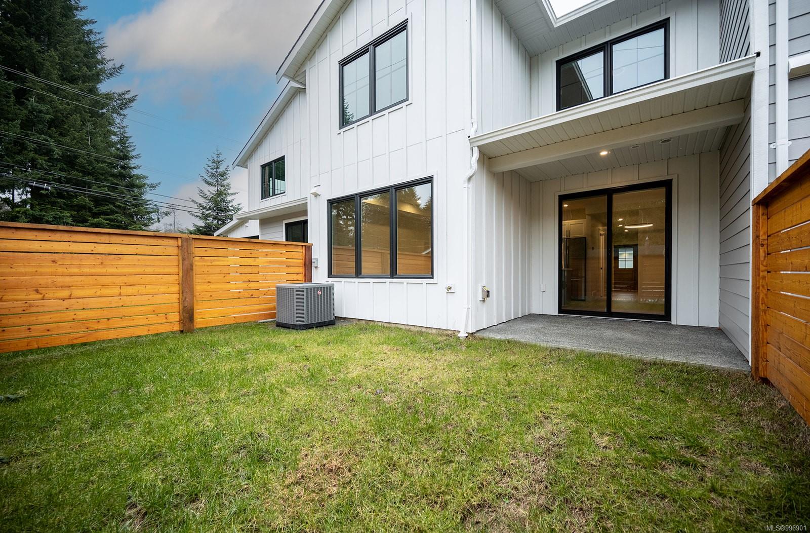 $549,900 - 1090 Evergreen Rd<br>British Columbia, V9W 3R9