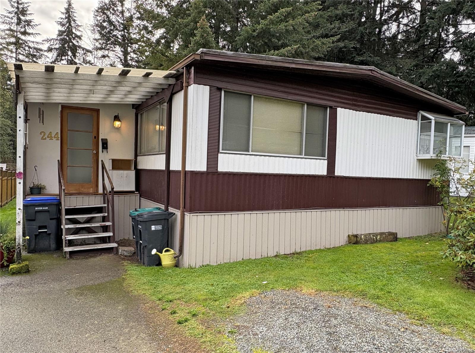$140,000 - 2465 Apollo Dr<br>British Columbia, V9P 9K2