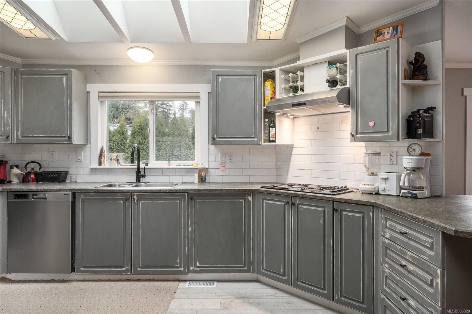 $519,900 - 3900 Merlin St<br>British Columbia, V9T 6B9