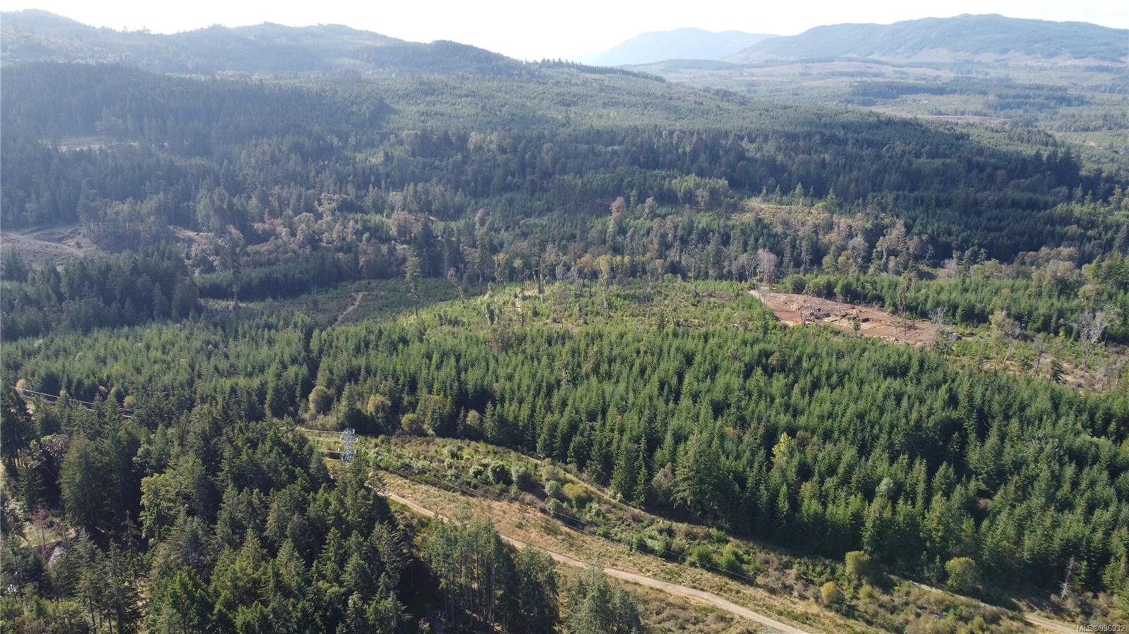 $1,350,000 - Lot 5 Wild Rose Blvd<br>British Columbia, V9P 9E6