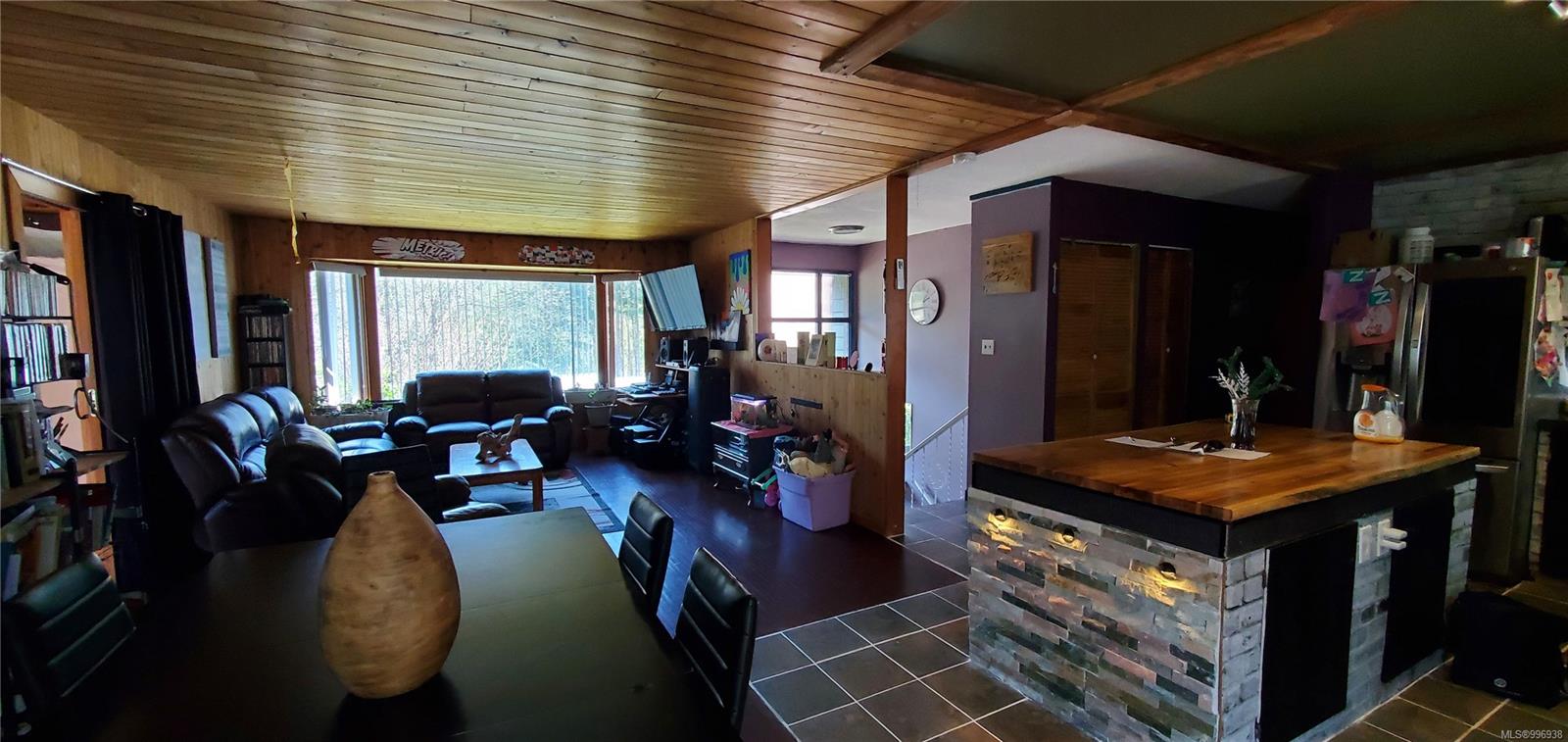 $445,000 - 593 Dogwood Dr<br>British Columbia, V0P 1G0