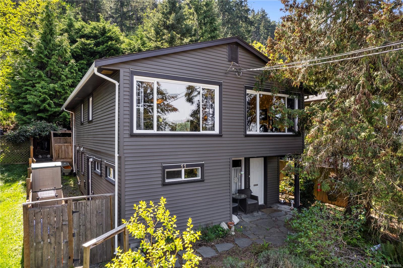 $625,000 - 11 Riley Pl<br>British Columbia, V9T 5B9