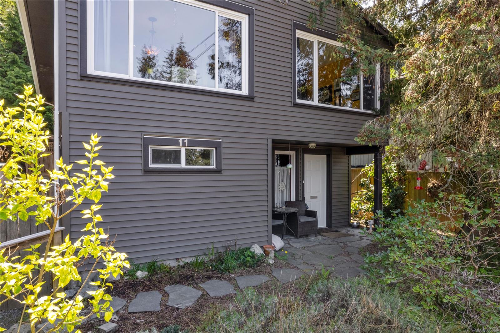 $625,000 - 11 Riley Pl<br>British Columbia, V9T 5B9