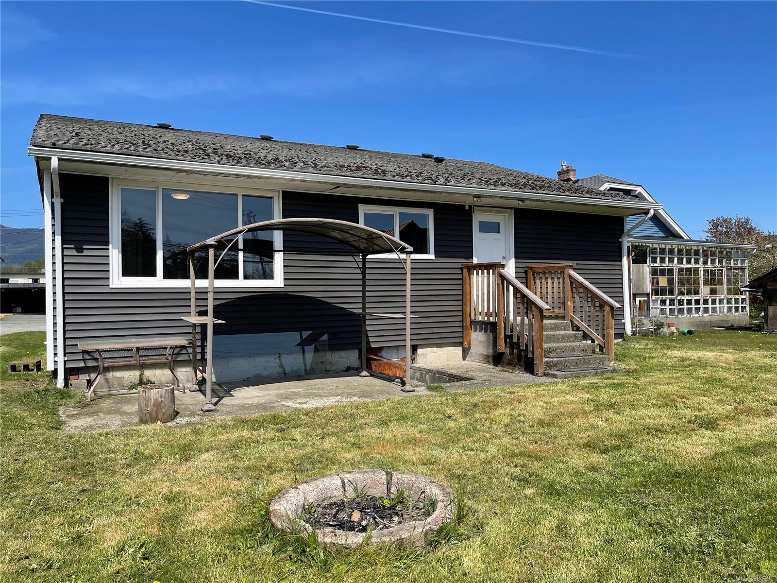 $399,000 - 5164 Heaslip Rd<br>British Columbia, V9Y 6Z9