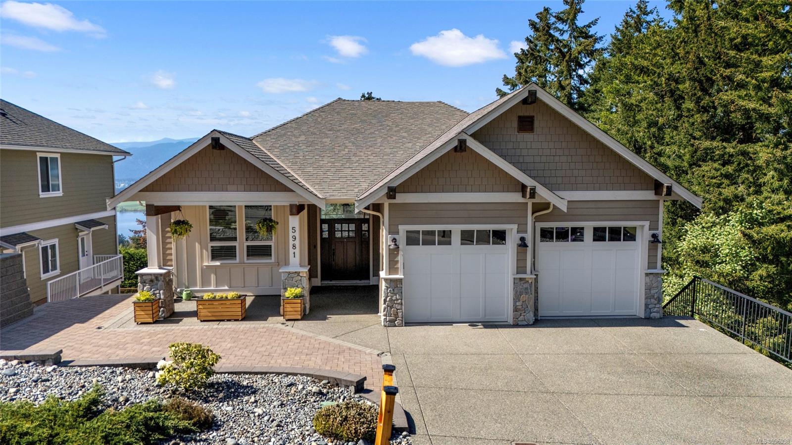 $1,539,000 - 5981 Salish Rd<br>British Columbia, V9L 0B3