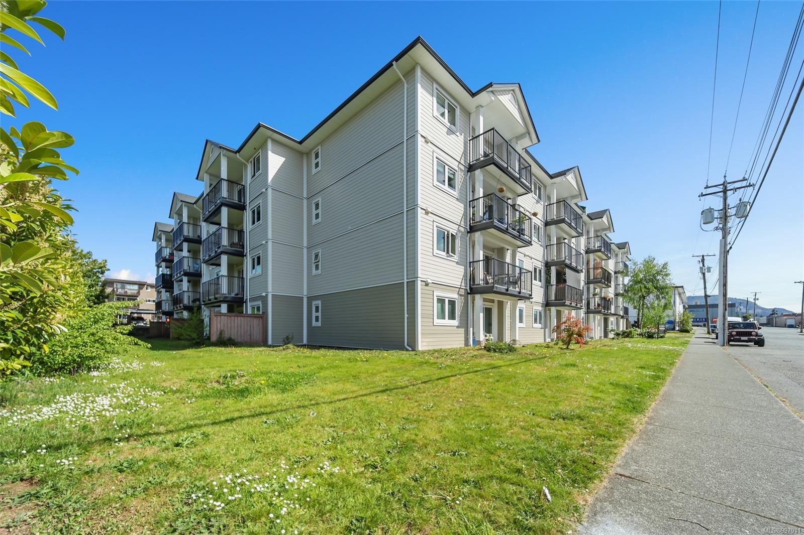 $249,000 - 3855 11th Ave<br>Port Alberni, British Columbia, V9Y 4Z2