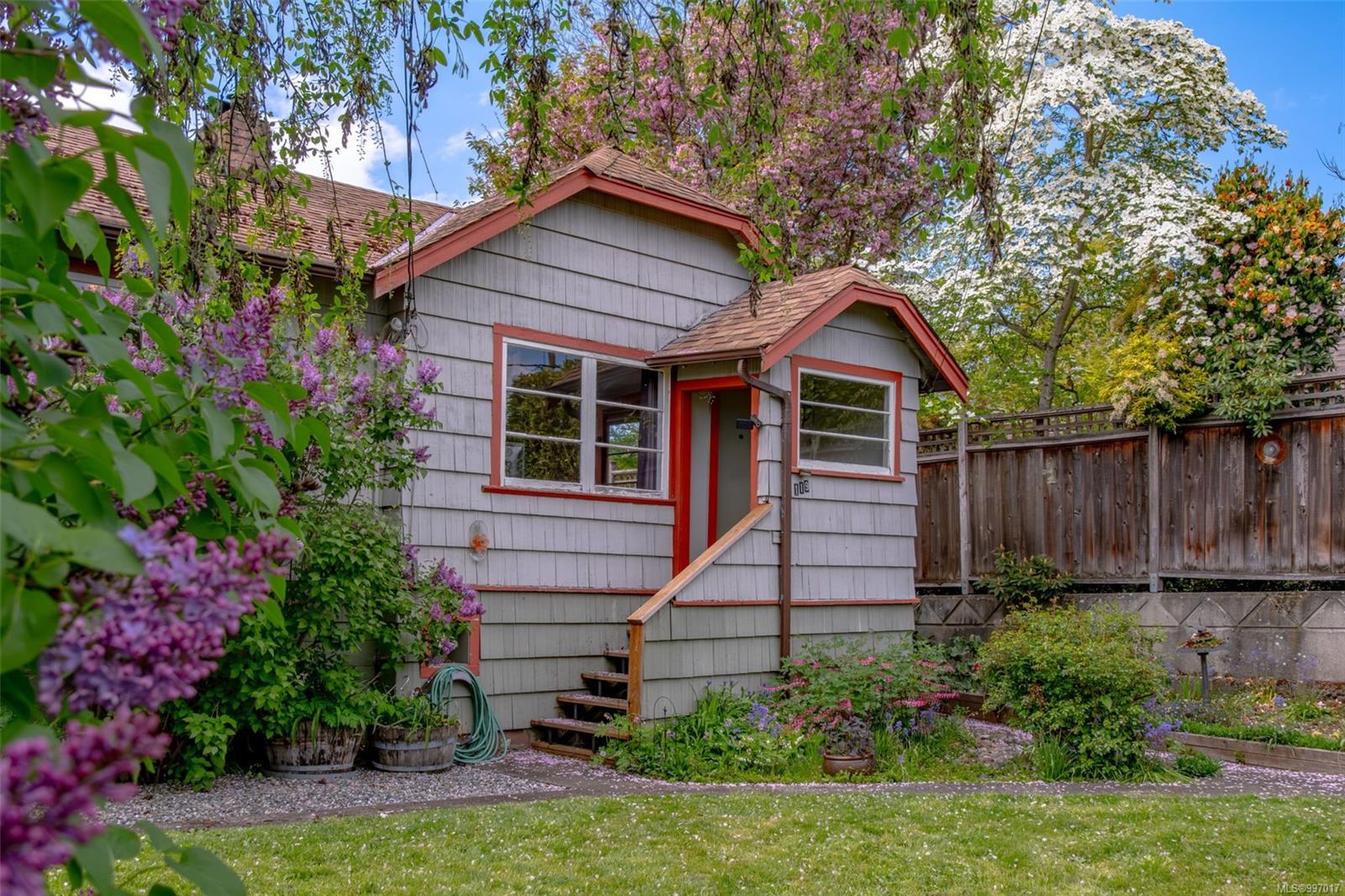 $540,000 - 119 Pine St<br>British Columbia, V9R 2B4