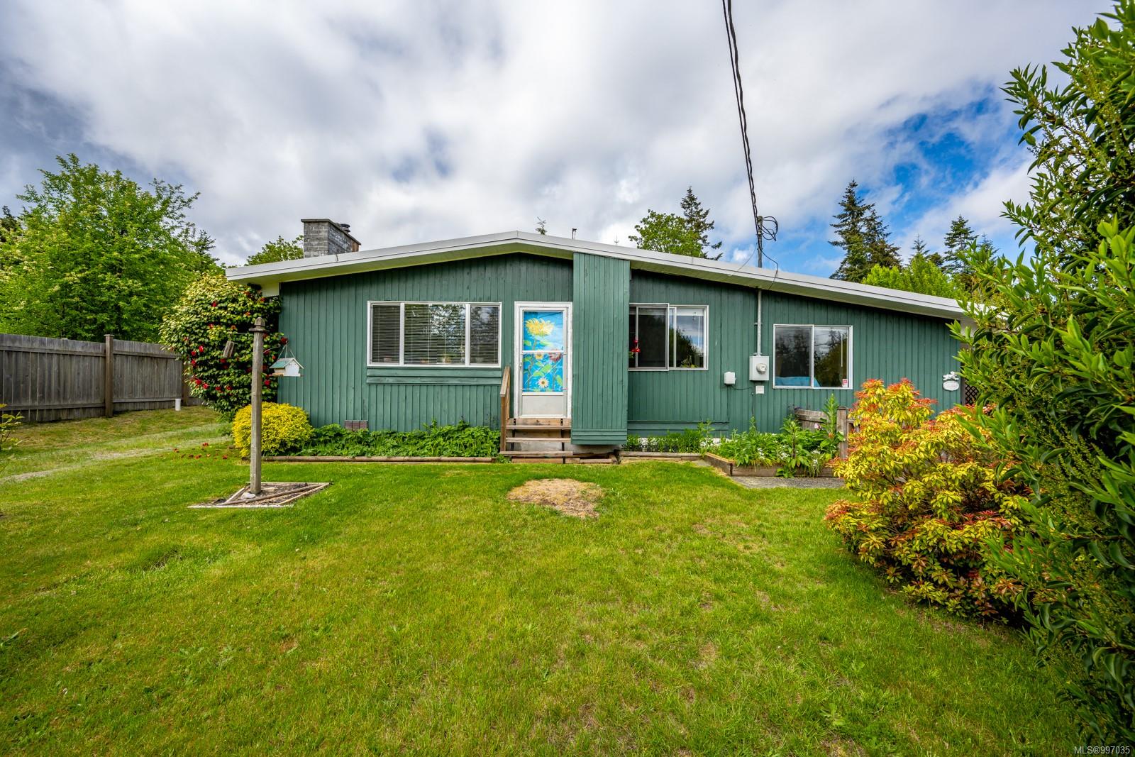 $849,900 - 3977 Craig Rd<br>British Columbia, V9W 5T7