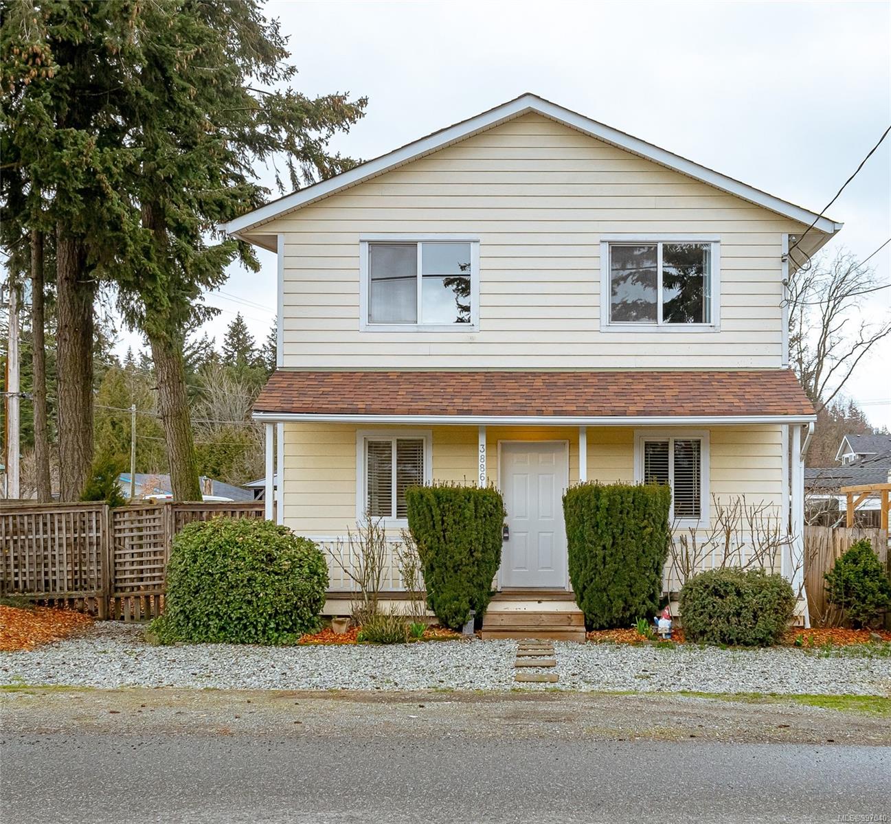 3886 Victoria Ave, Na Uplands real estate property for sale in Nanaimo British Columbia, V9T 1Z8