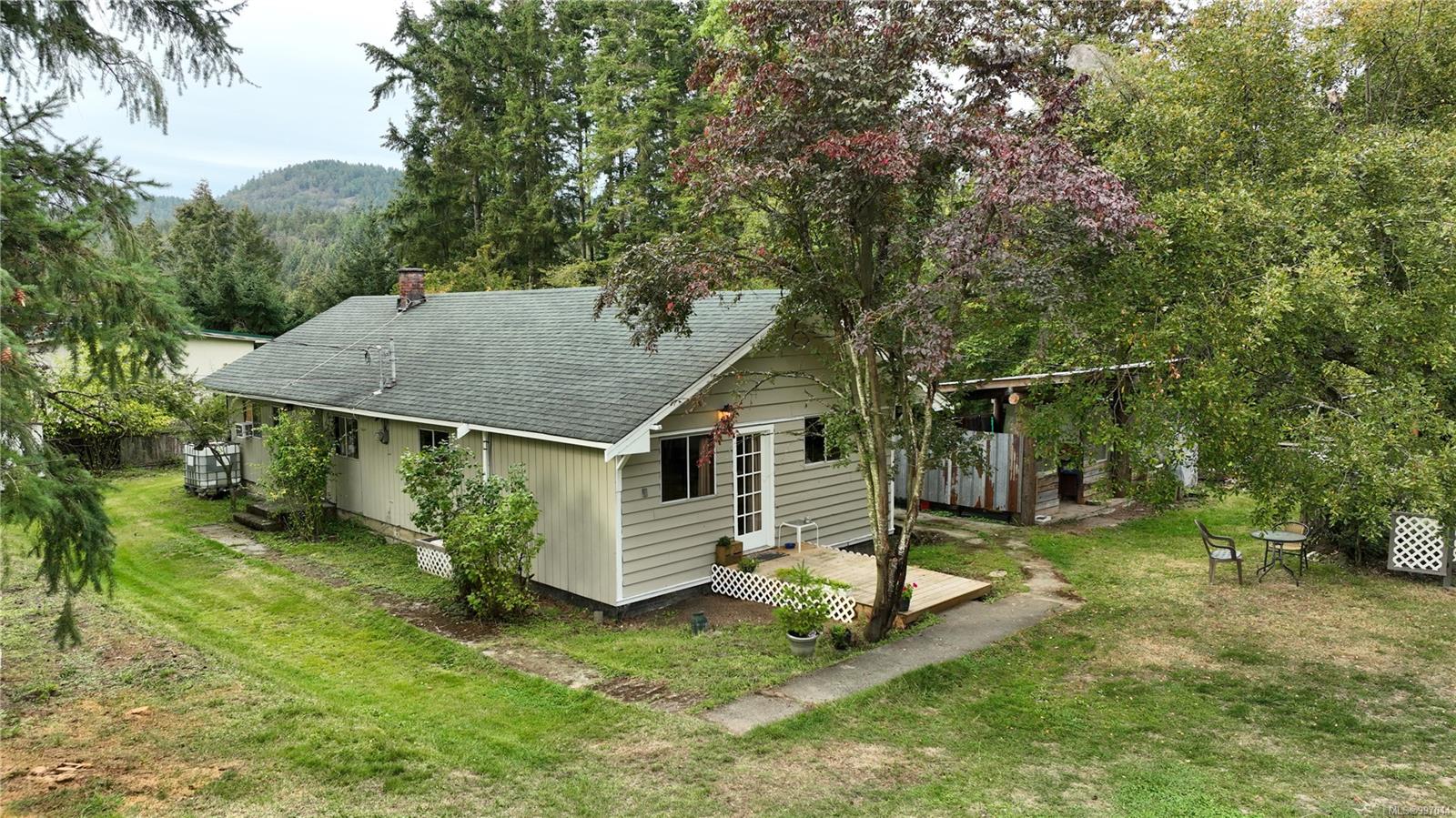 $749,000 - 7085 Rice Rd<br>British Columbia, V9L 5W5