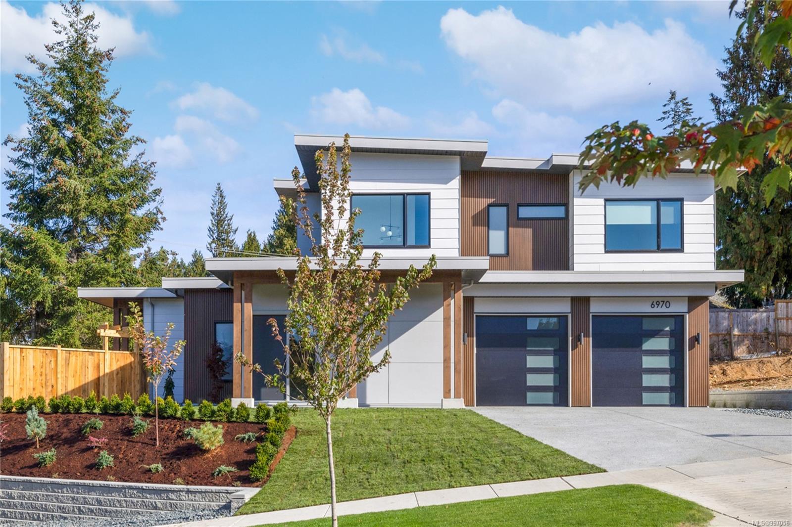 $1,579,000 - 6970 Shale Rd<br>British Columbia, V0R 2H0