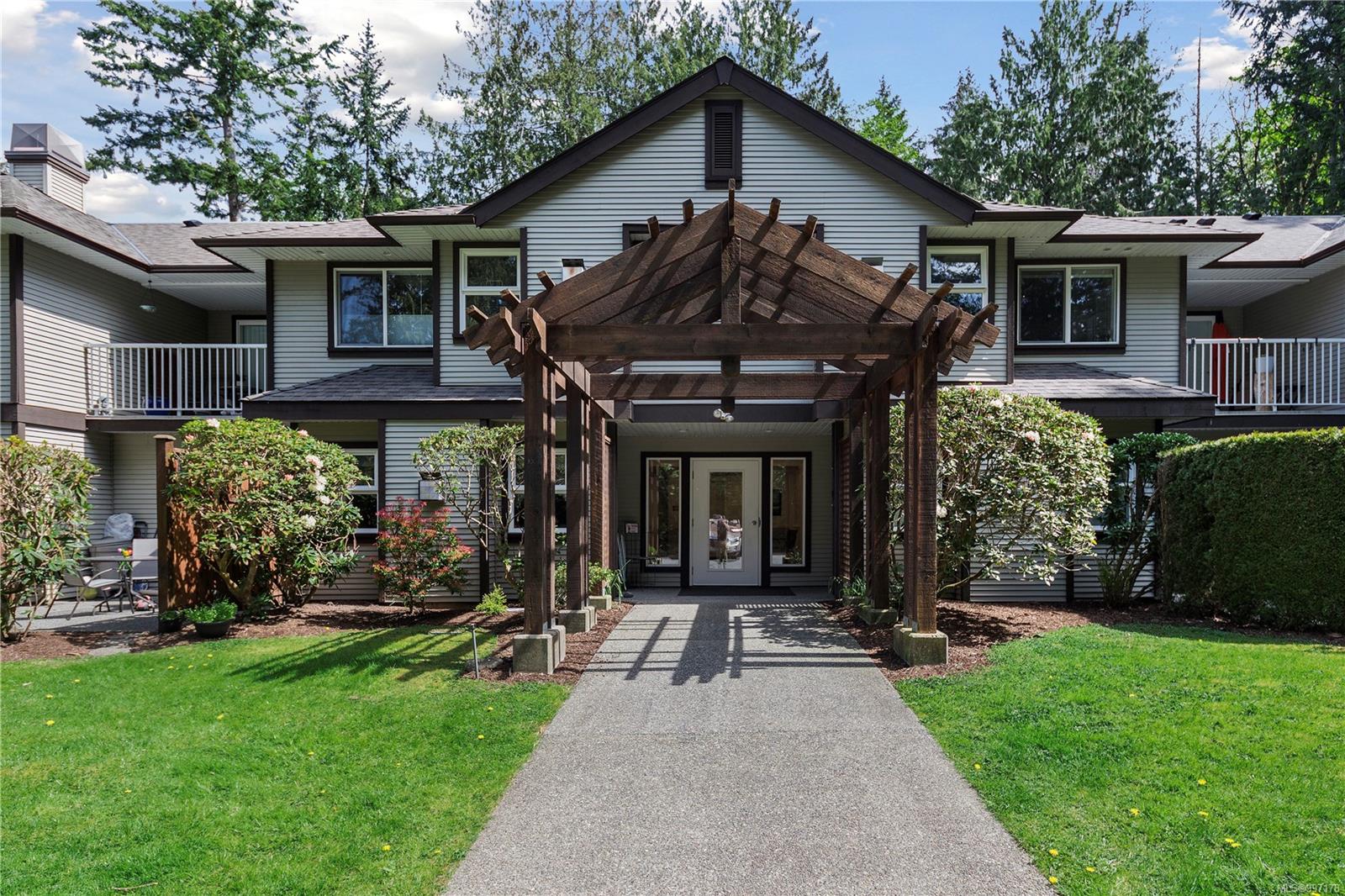 $529,900 - 440 Schley Pl<br>British Columbia, V9K 2M5
