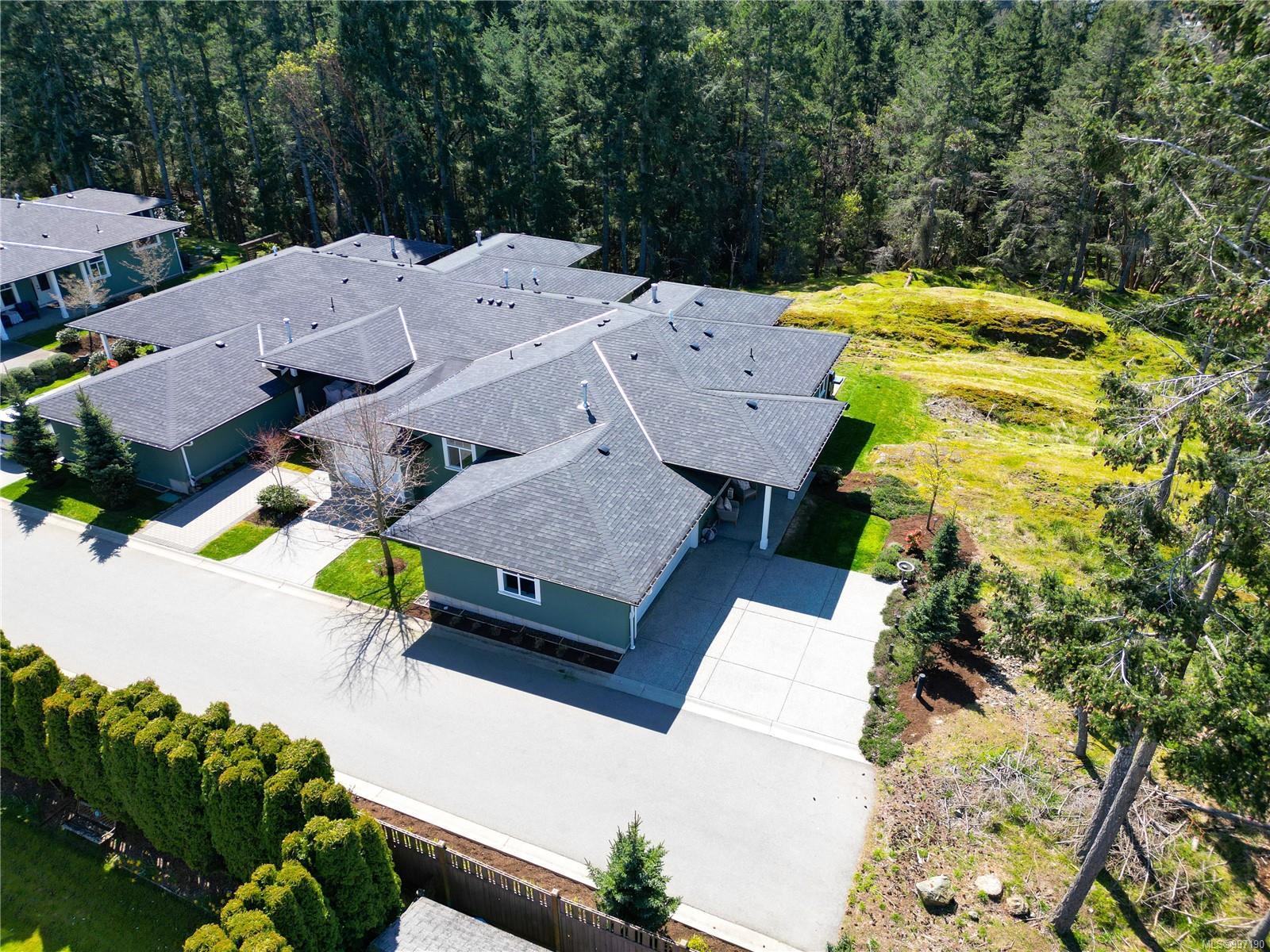 5021 Currie Pl, Na Hammond Bay real estate property for sale in Nanaimo British Columbia, V9V 0B3