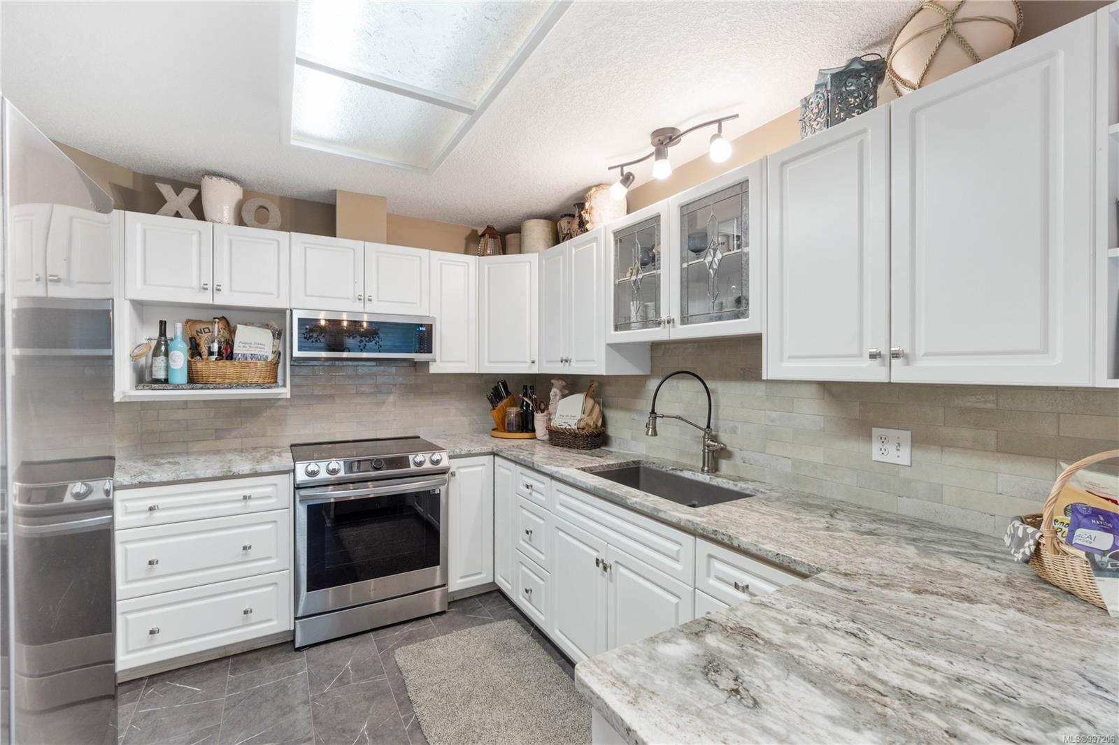 $784,900 - 2655 Andover Rd<br>British Columbia, V9P 9J5