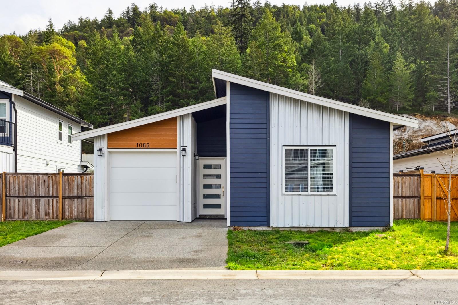 $674,000 - 1065 Gammon Way<br>British Columbia, V0R 2W3