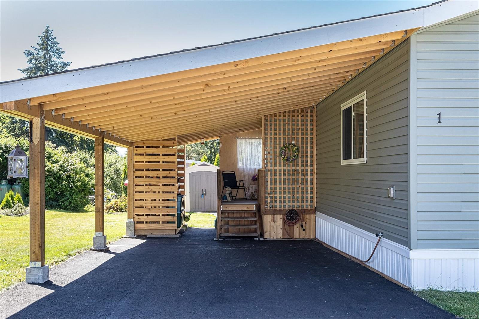 $289,999 - 1 Honey Dr<br>British Columbia, V9R 5N1