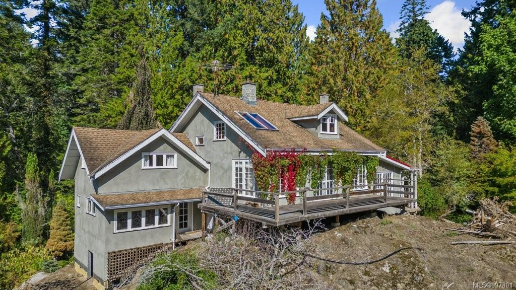 $780,000 - 1 Morewater Rd<br>British Columbia, V0R 2J0