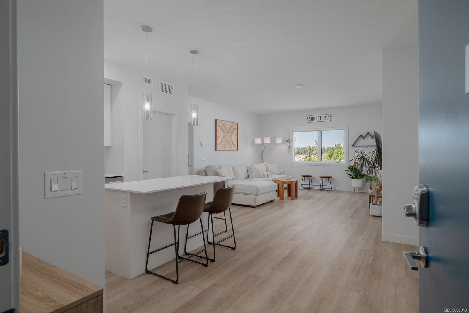 $549,900 - 4830 Cedar Ridge Pl<br>British Columbia, V9T 0M8
