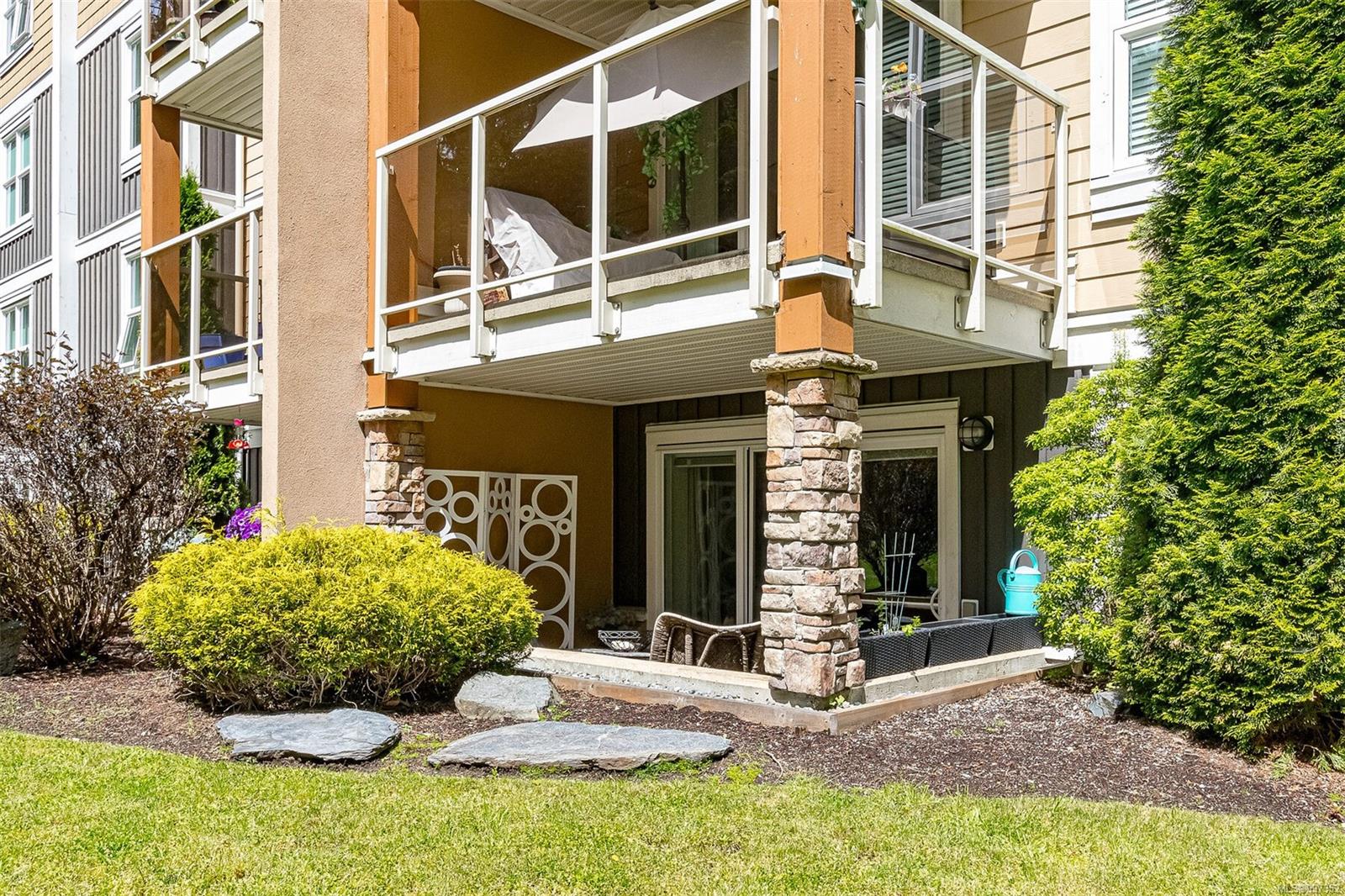 $439,900 - 4701 Uplands Dr<br>British Columbia, V9T 5Y2