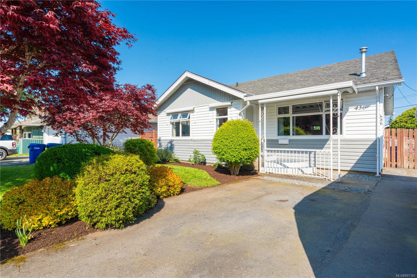436 Hillcrest Ave, Na University District real estate property for sale in Nanaimo British Columbia, V9R 3M1