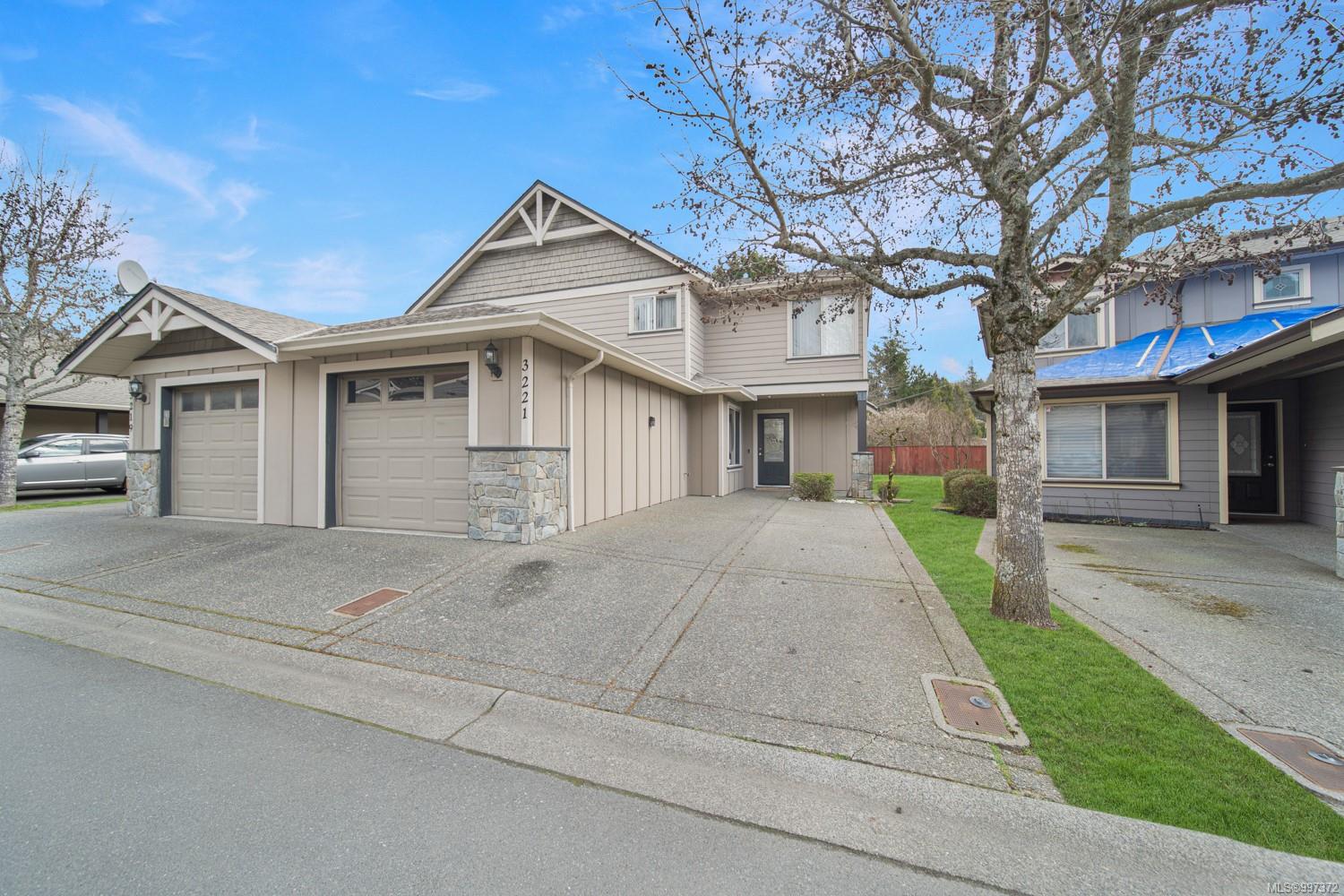 $699,900 - 3221 Ernhill Pl<br>British Columbia, V9C 0C6