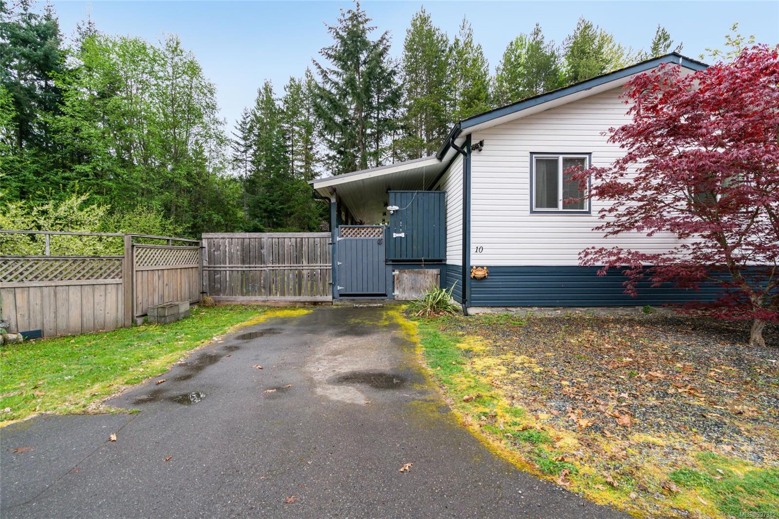 $375,000 - 2100 Errington Rd<br>British Columbia, V0R 1V0