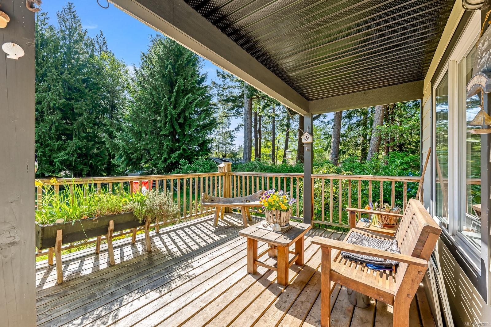 $650,000 - 1495 Baikie Rd<br>British Columbia, V0R 1T0