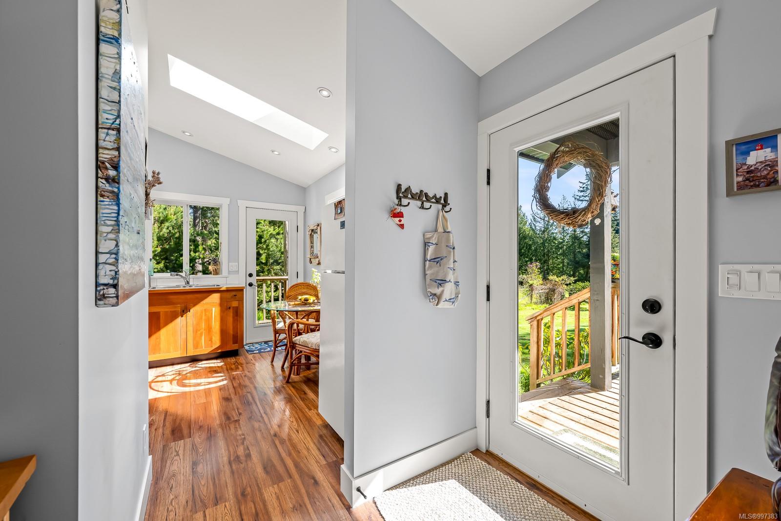$650,000 - 1495 Baikie Rd<br>British Columbia, V0R 1T0