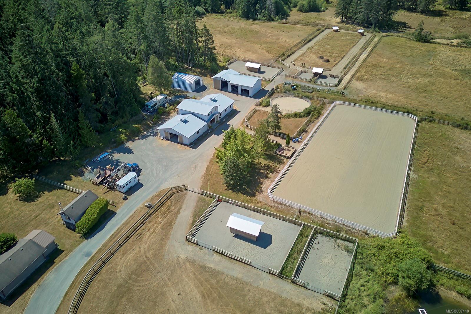 $2,399,900 - 2740 Northwest Bay Rd<br>British Columbia, V9P 9E6