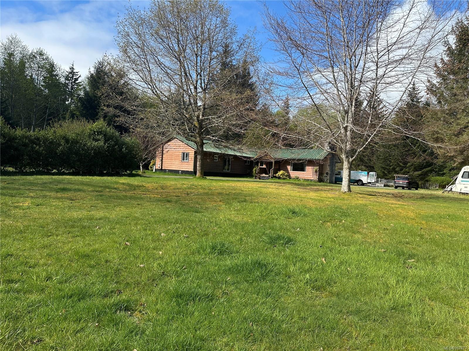 $495,000 - 901 Nimpkish Heights Rd<br>British Columbia, V0N 2R0