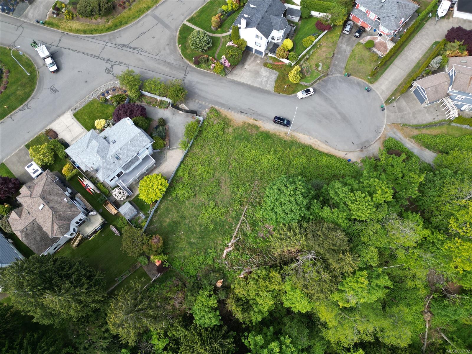 $599,900 - 6410 Invermere Rd<br>British Columbia, V9V 1B9
