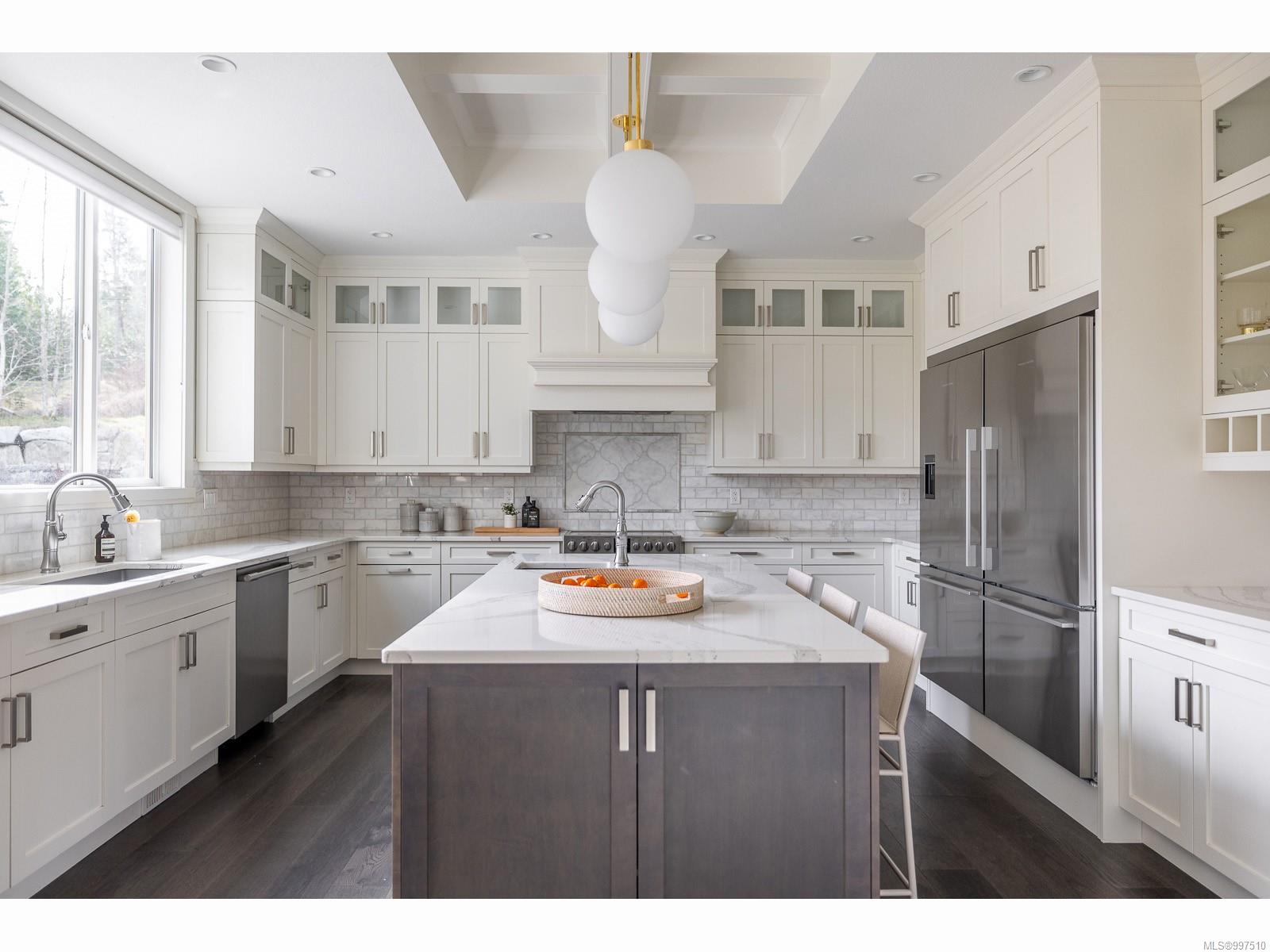 $2,799,000 - 2300 PETERSON Rd<br>British Columbia, V9P 9L2