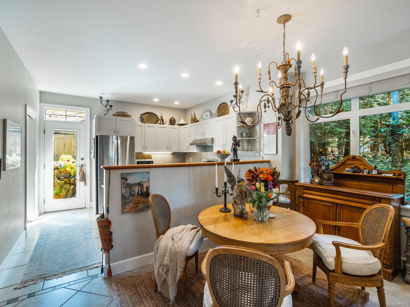 $739,000 - 150 Harlech Rd<br>British Columbia, V9K 1G9