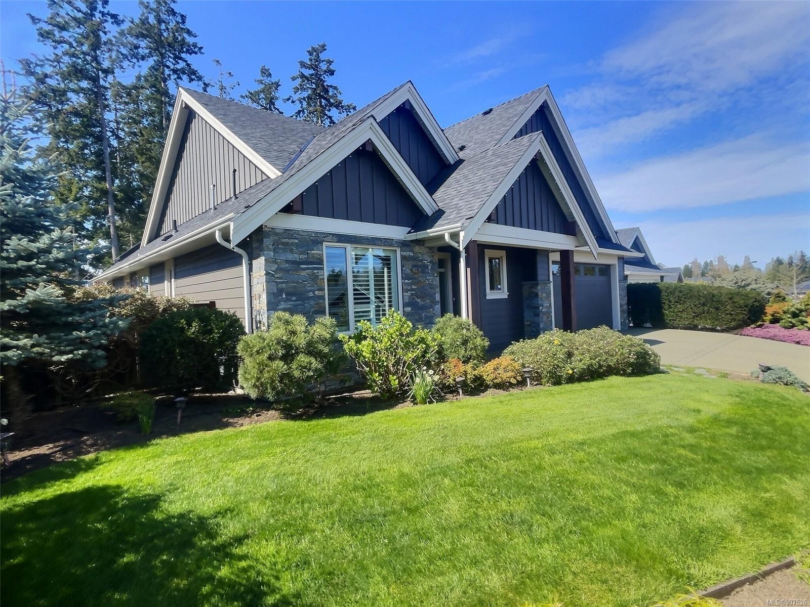 $1,460,000 - 473 Ridgefield Dr<br>British Columbia, V9P 0E2