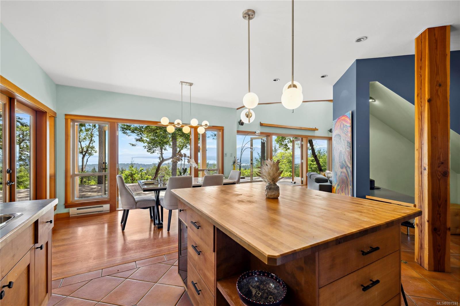 $2,188,888 - 1495 Coats Dr<br>British Columbia, V0R 1X6
