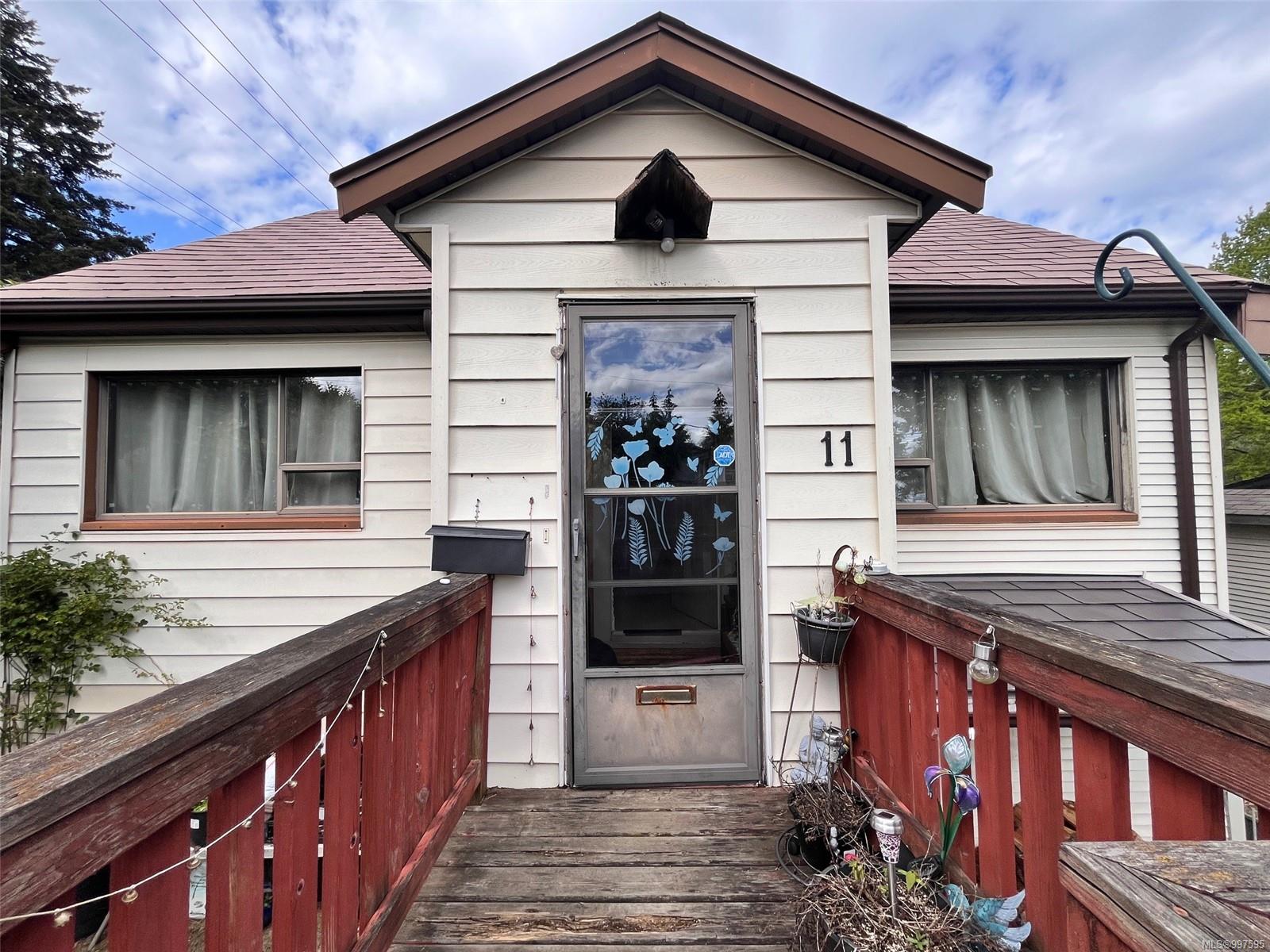 $579,000 - 11 Rosamond St<br>British Columbia, V9T 1R2