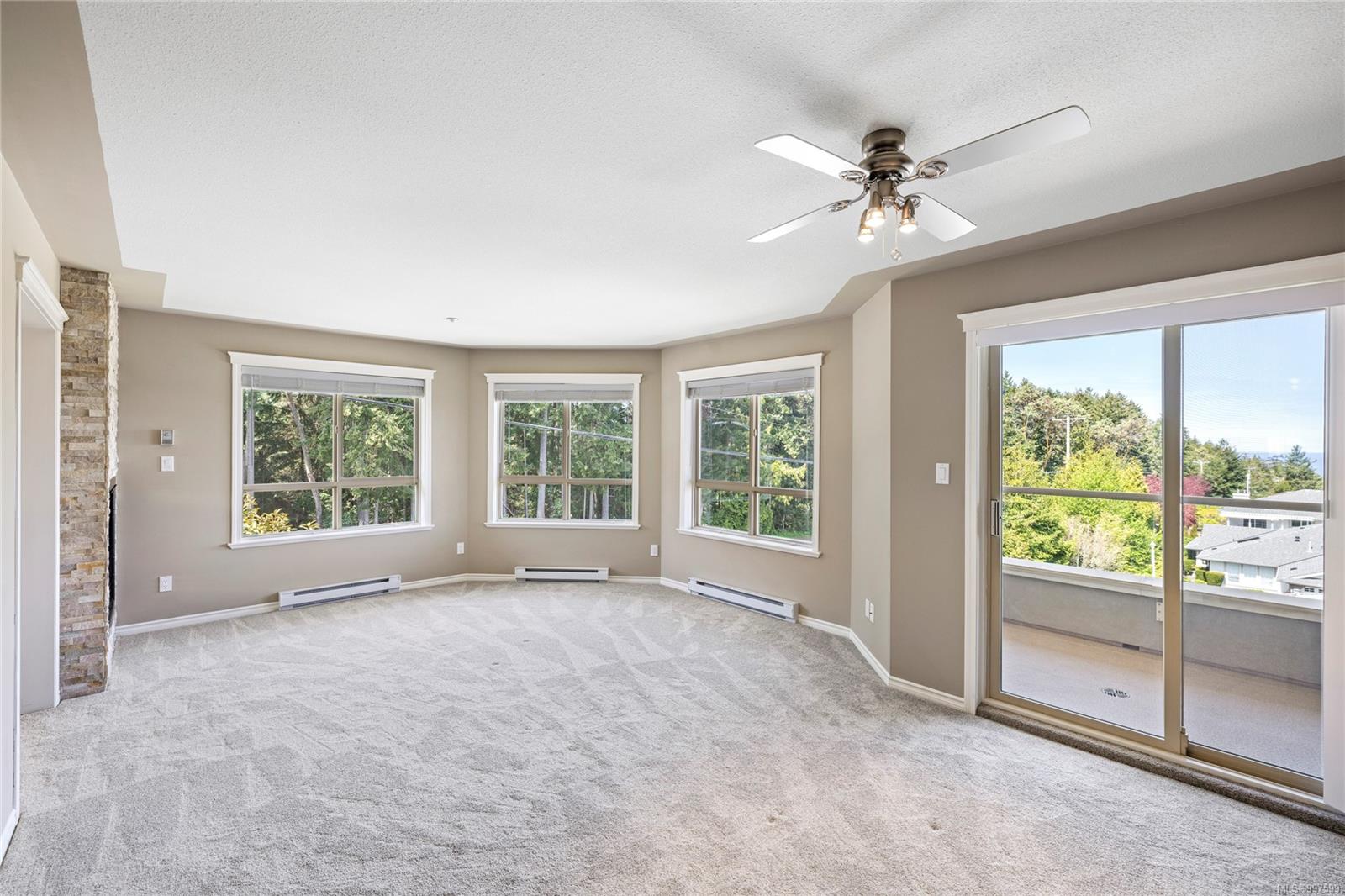 $599,900 - 6738 Dickinson Rd<br>British Columbia, V9V 1A3